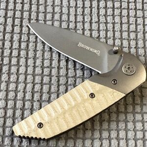 Browning Pocket Knife with Gray Blade and Tan Textured Handle